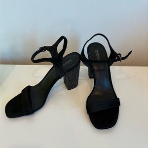Michael Kora Elegant Black Block Heel Sandals